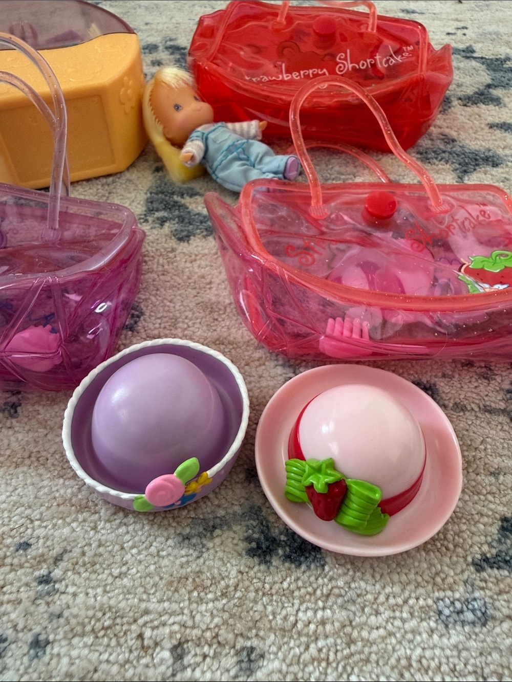 Strawberry Shortcake Dolls and Bag - Picture 5 of 5